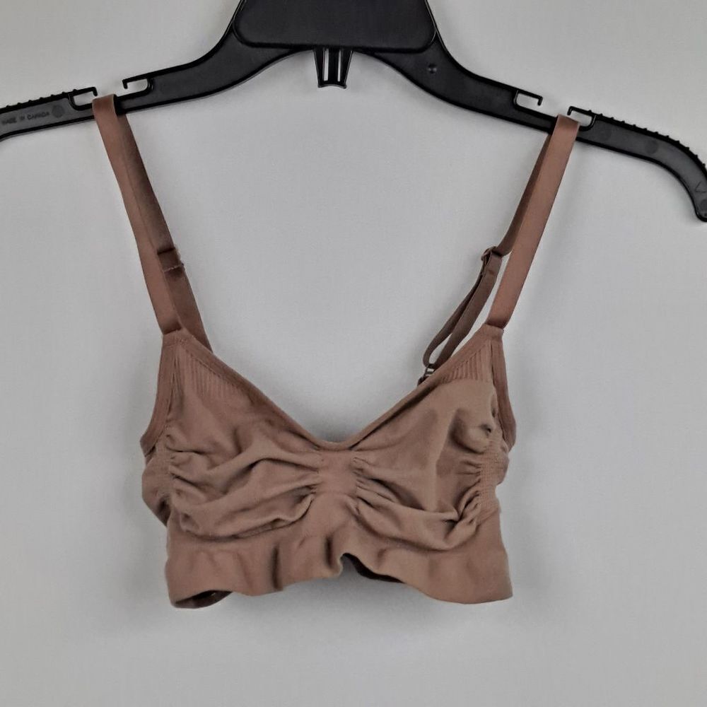 Skims ladies breast feeding bra NWOT
